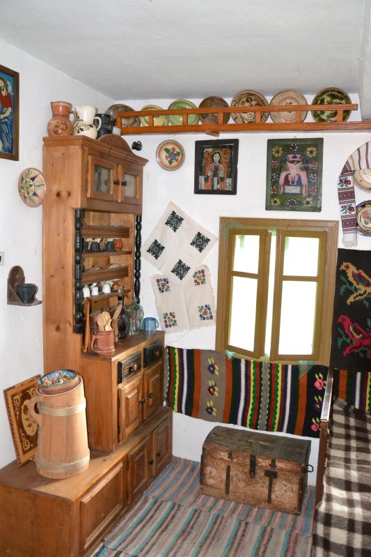 Moșul cel blând din împărăția lemnului 7933