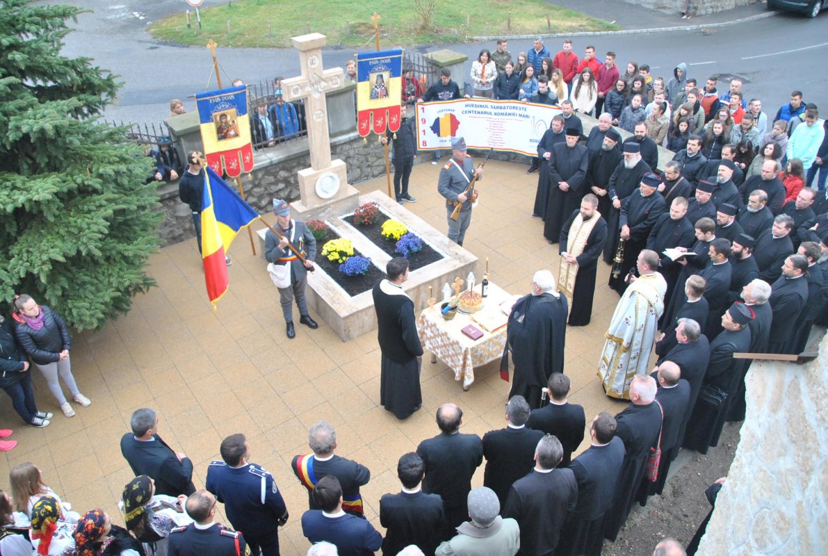 Conferinţă preoţească de toamnă la Huedin 7811