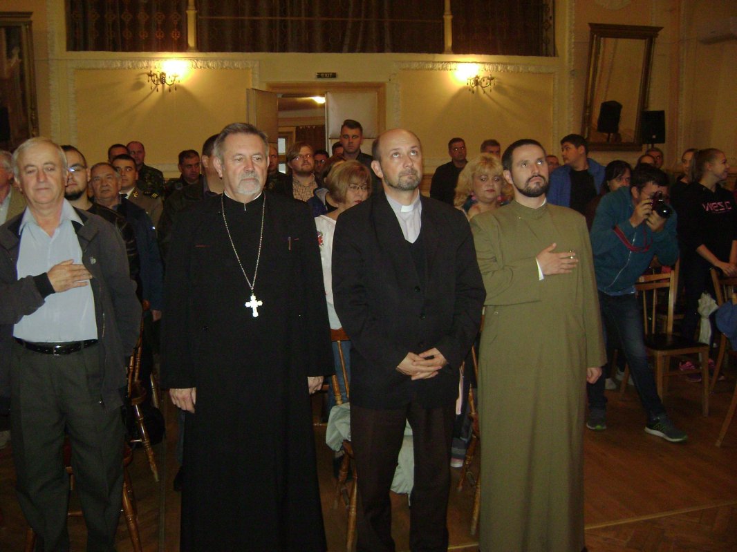 Expoziție dedicată Zilei Armatei la Lugoj 7827