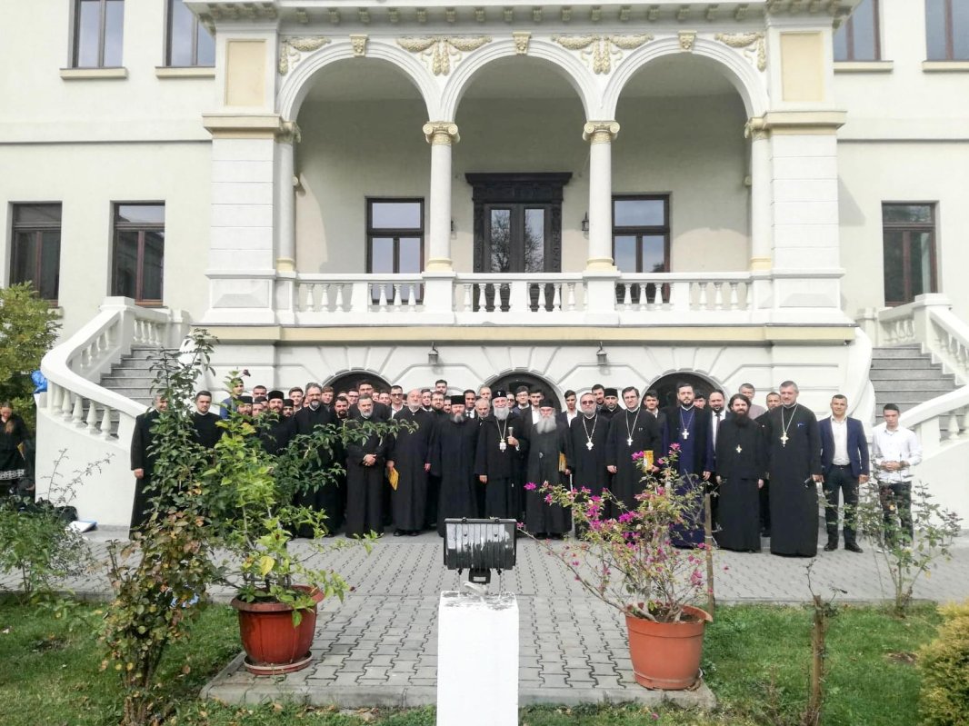 „Isihasmul românesc: tradiţie şi actualitate” 7822