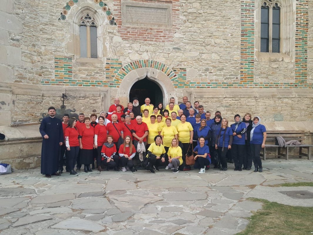 Pelerini din Bogatu Român, Sibiu, la mănăstiri din Moldova 7817