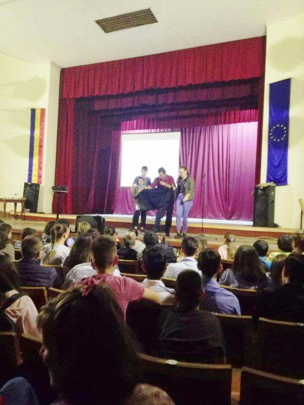 Spectacol susţinut de Leon Magadan, la Târnăveni 7820