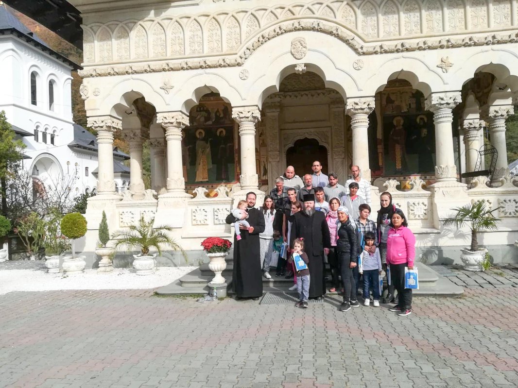 Activităţi pentru beneficiarii Centrului „Sfântul Vasile” 7708