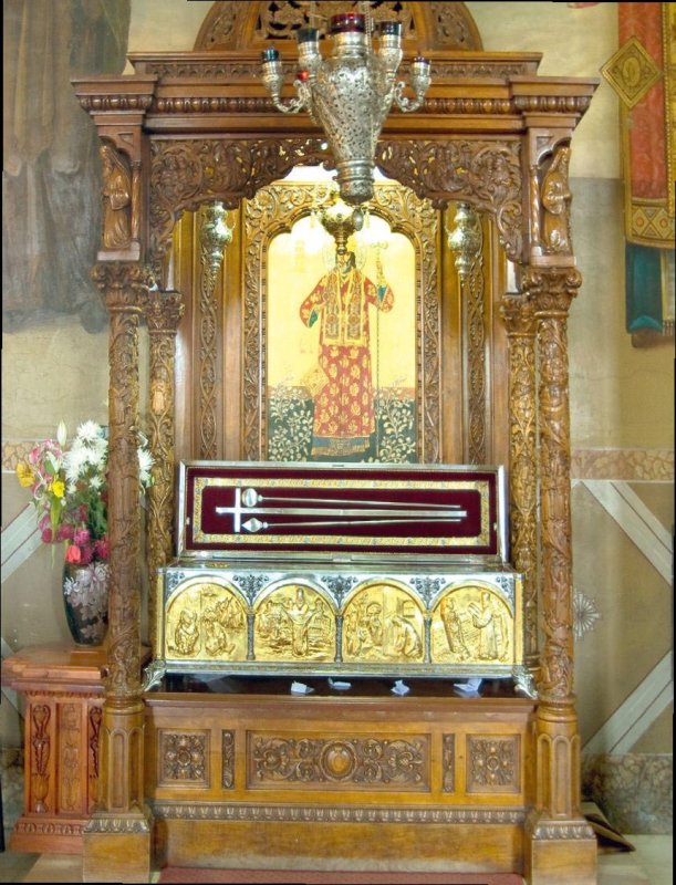 Binecuvântarea Sfântului Calinic în casa cristelniţei sale 7725