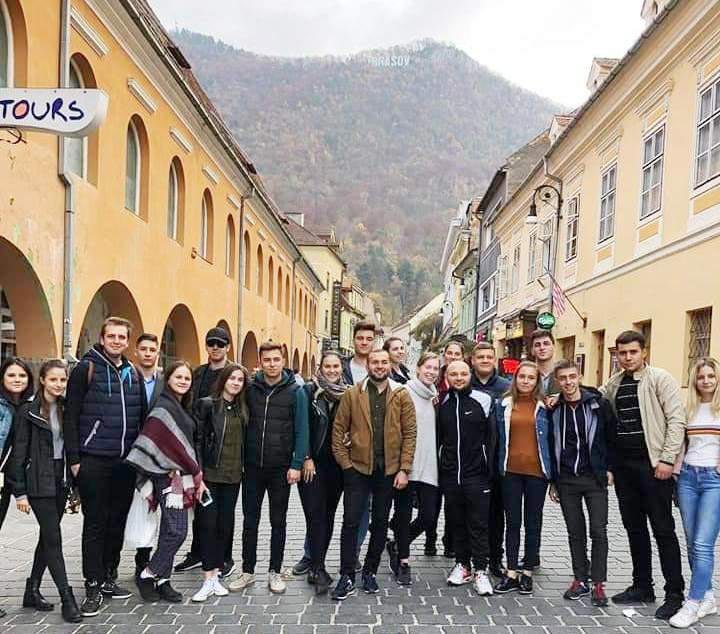 Excursie la obiective religioase şi culturale din ţară pentru tineri năsăudeni 7694