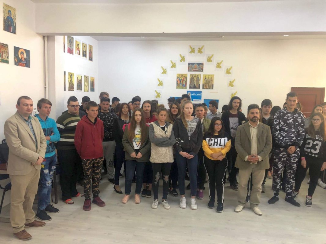 Sărbătoare la Liceul „Jacques M. Elias” din Sascut 7685