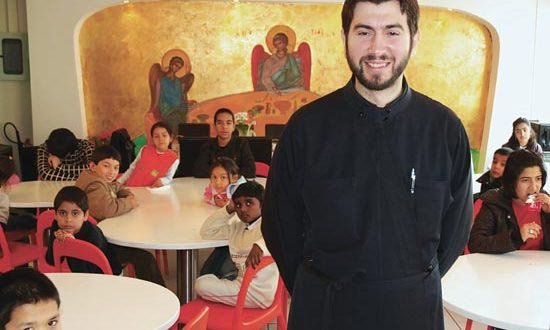 Un preot grec, „cel mai bun cetățean european” al anului 7753