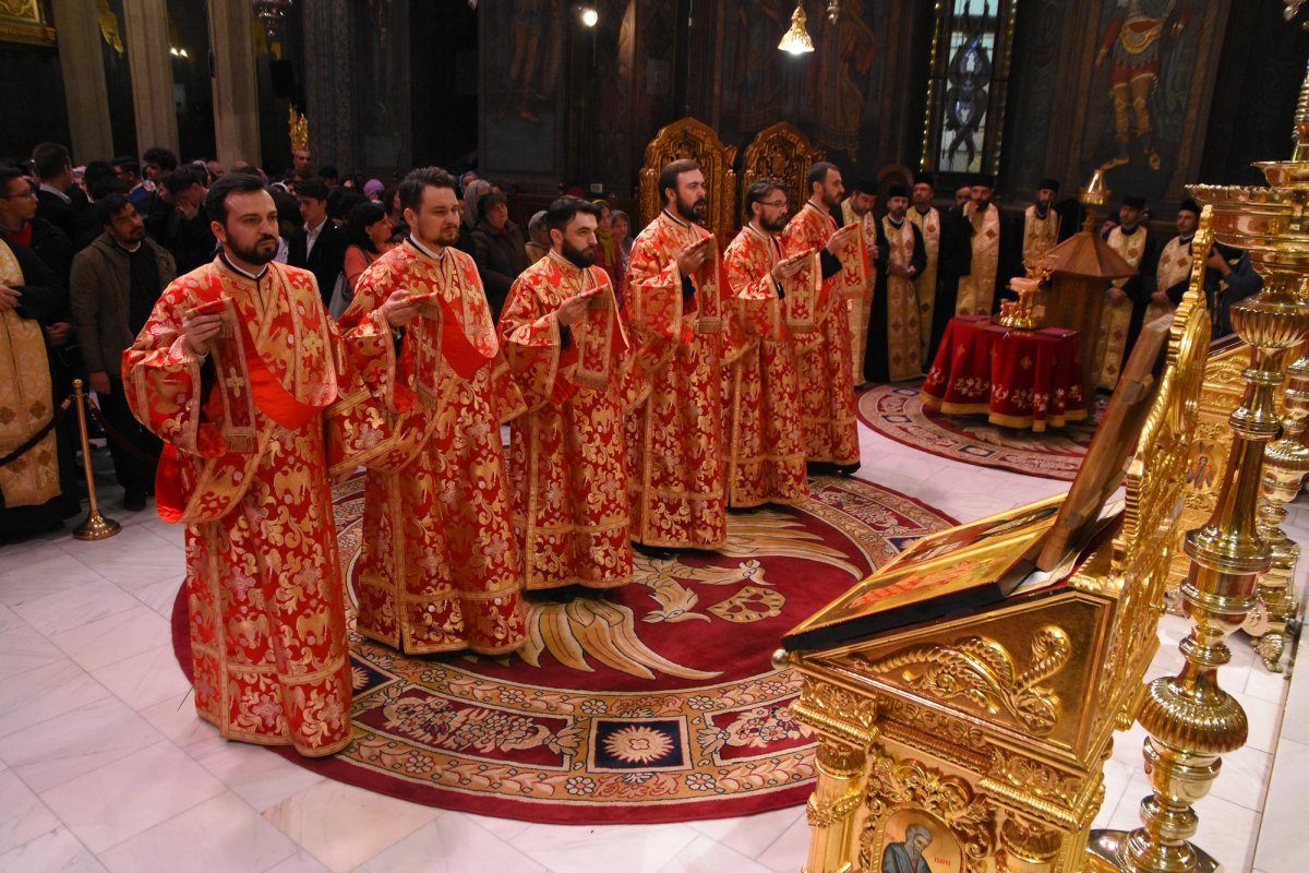 Slujbă de priveghere la Catedrala Patriarhală 7522