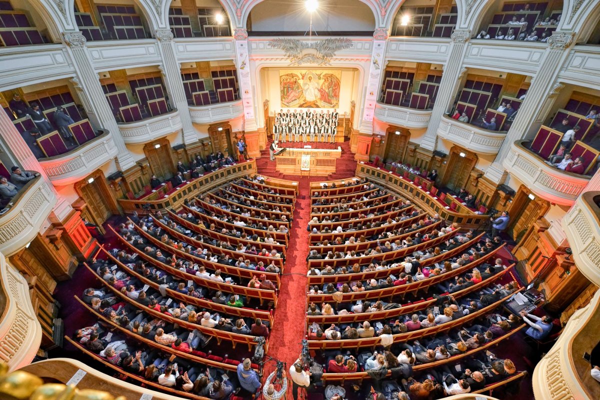 Ediția a 11-a a Festivalului-concurs „Lăudaţi pe Domnul!” 7440