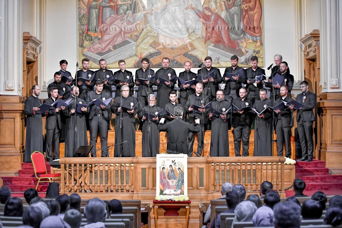 Ediția a 11-a a Festivalului-concurs „Lăudaţi pe Domnul!” 7449