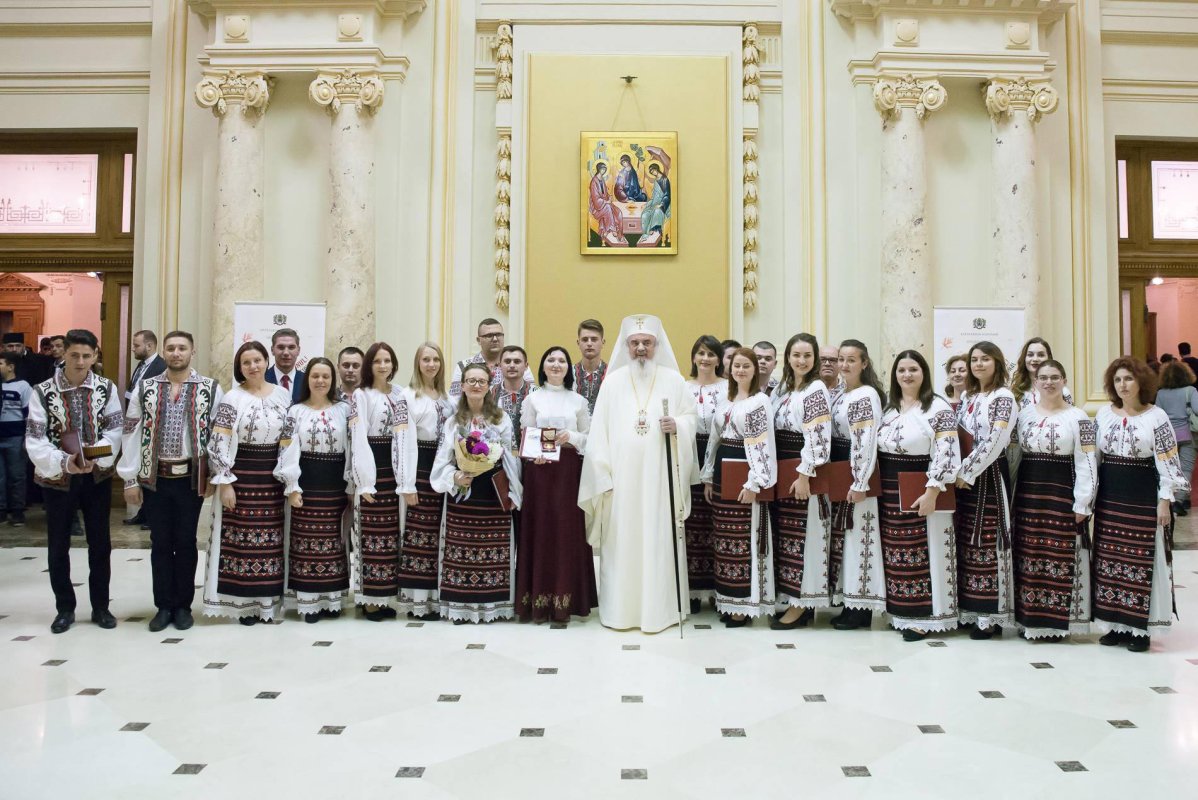 Creații muzicale dedicate unității de credință și de neam 7305