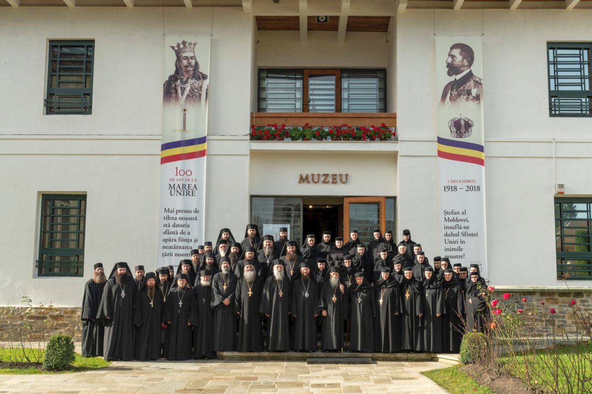 Sinaxa dedicată unităţii monahale şi Unirii din 1918 7227