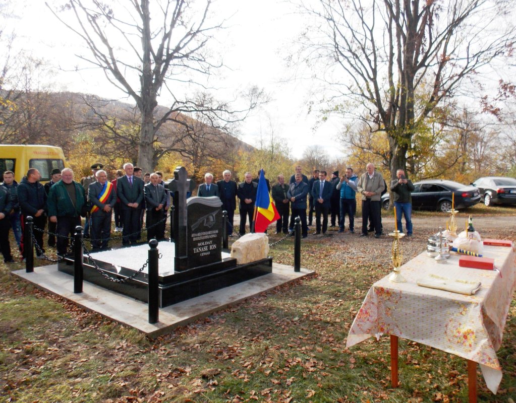 Ziua Armatei Române în Parohia Damiș, Oradea 7252