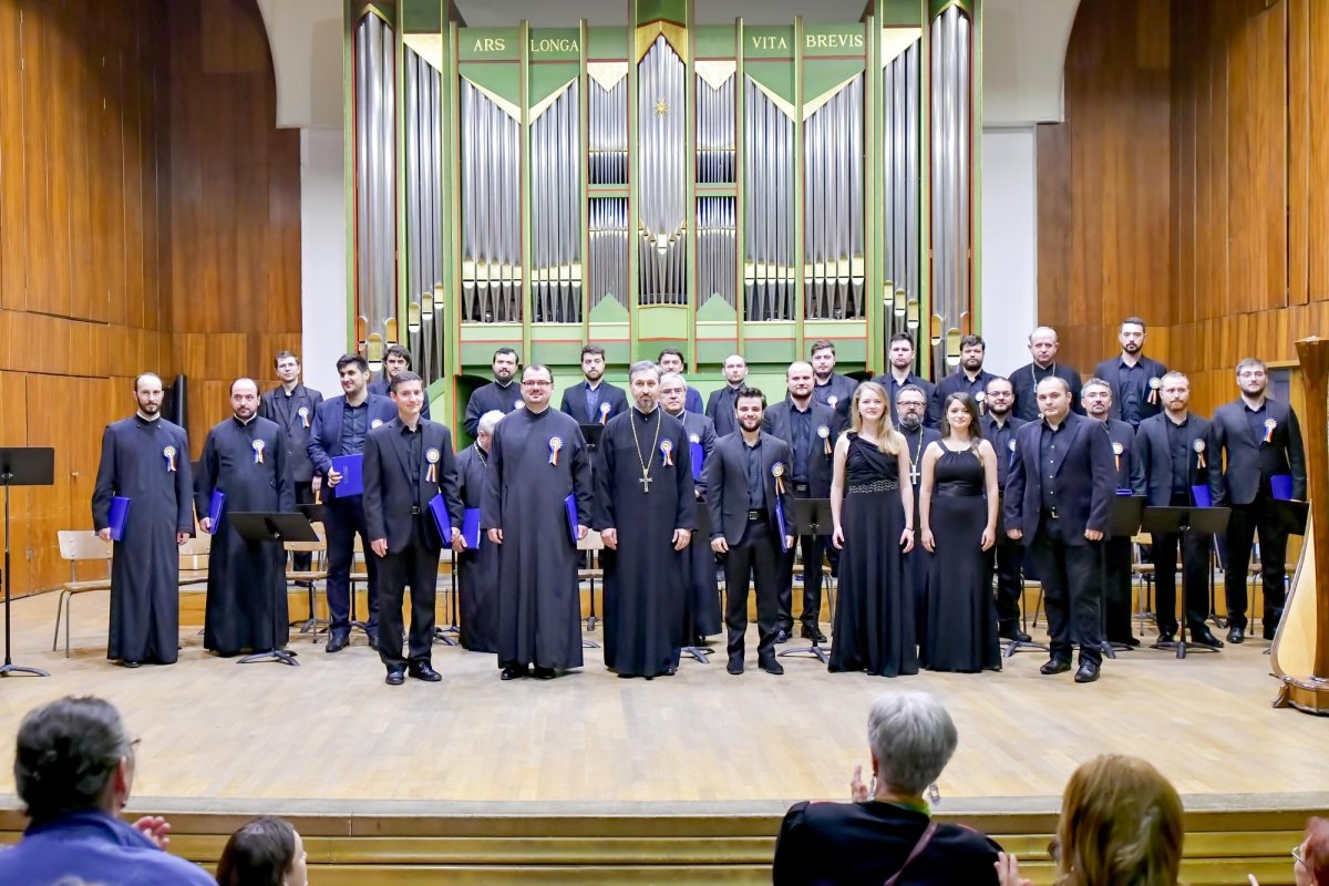 Concert al Coralei „Te Deum Laudamus” la Conservator 7207