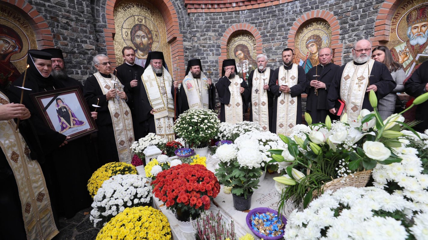 Parastas la doi ani de la trecerea la Domnul a Arhiepiscopului Justinian 7168