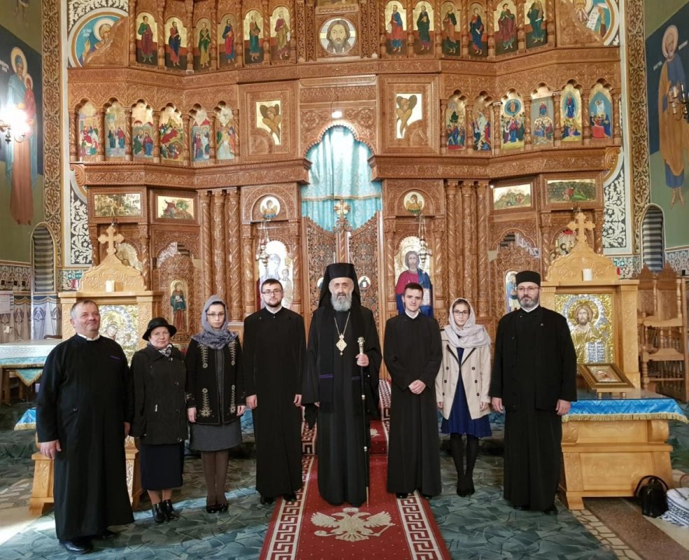 Slujiri arhiereşti în Parohia Platoul Romanilor, Alba Iulia 7144