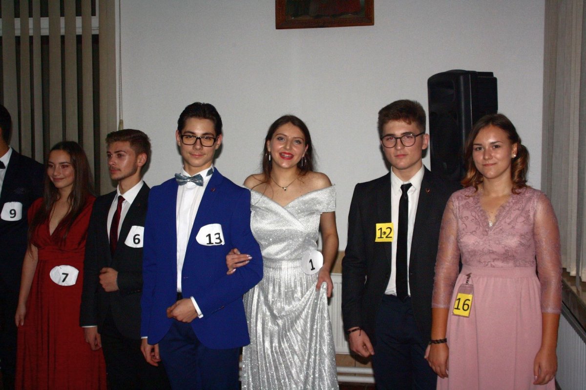 Balul Toamnei la Seminarul Teologic din Botoşani 7019