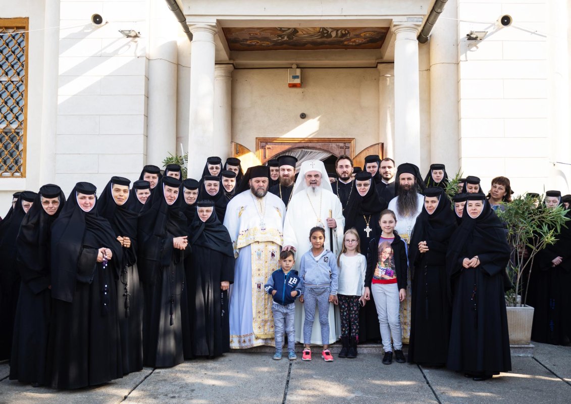 Patriarhul României, la mănăstirea ilfoveană Pasărea 6942
