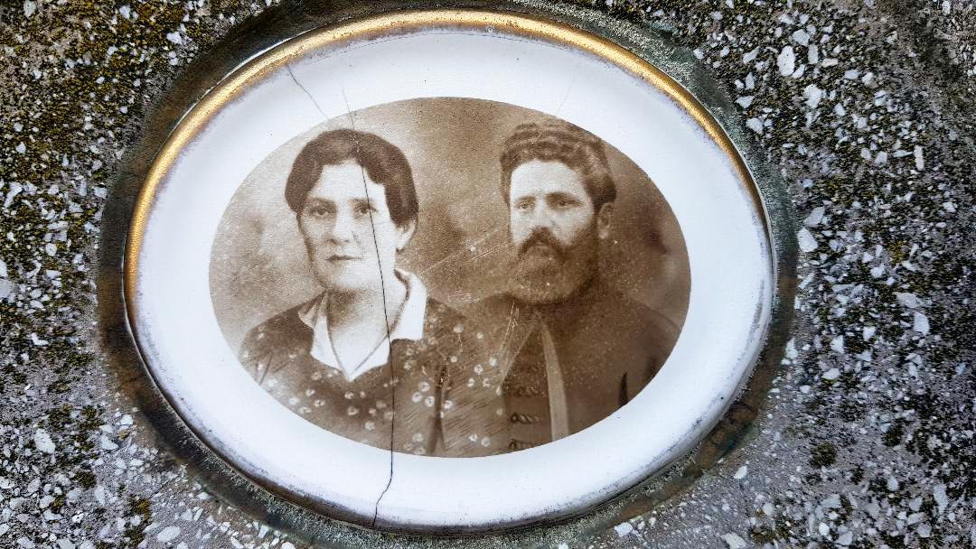 Preotul Alexandru Dobrescu din Brebina 6923