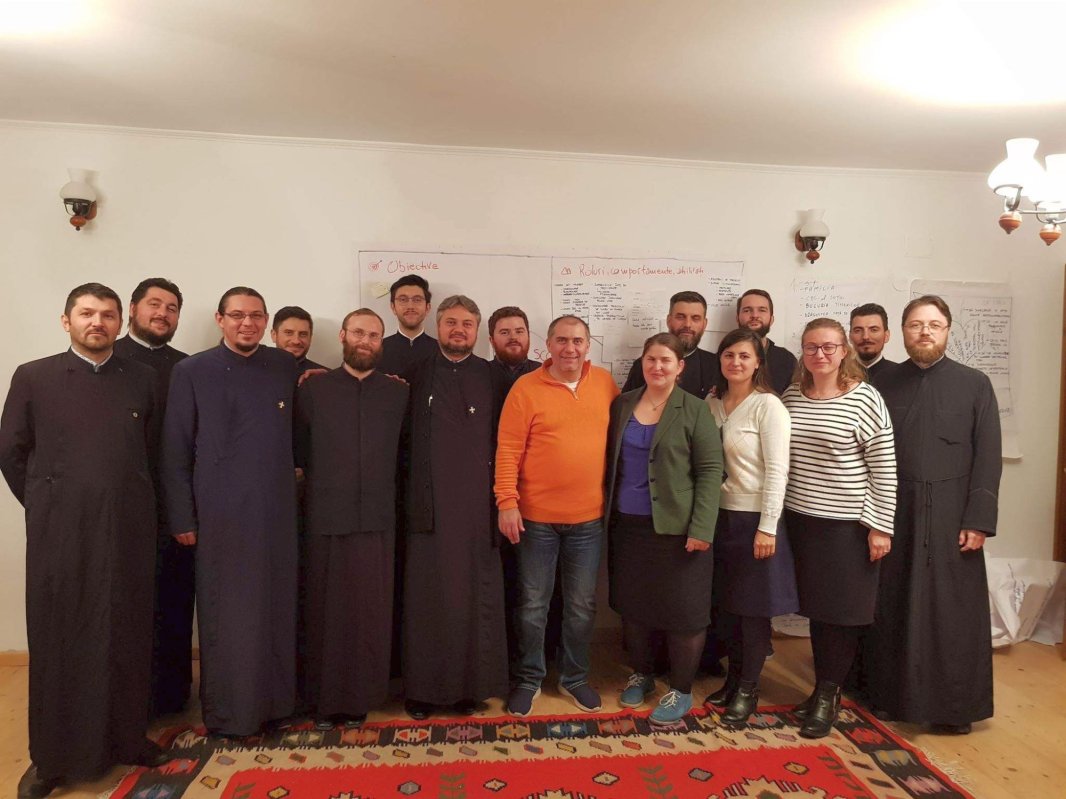 Seminar de formare la Centrul pentru tineret Nemţişor 6906