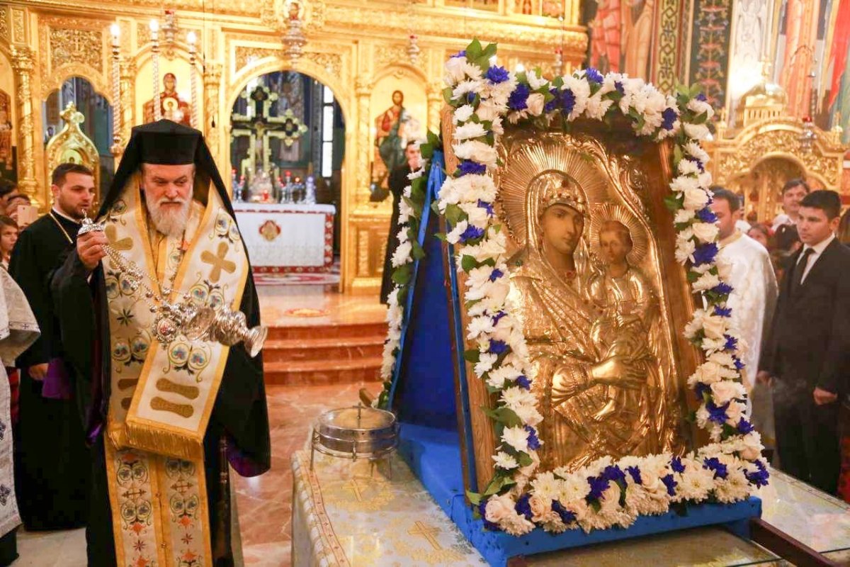 Icoana Maicii Domnului de la Mănăstirea Sihăstria în Slobozia 6739