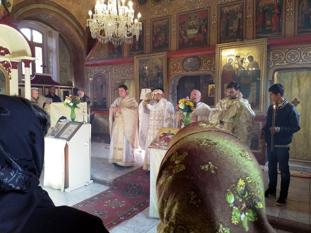 Noi preoți slujitori în Protopopiatul Băile Herculane 6711