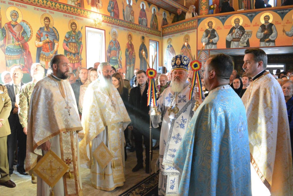 Resfinţirea bisericii din cadrul unităților militare din Floreşti, Cluj 6681