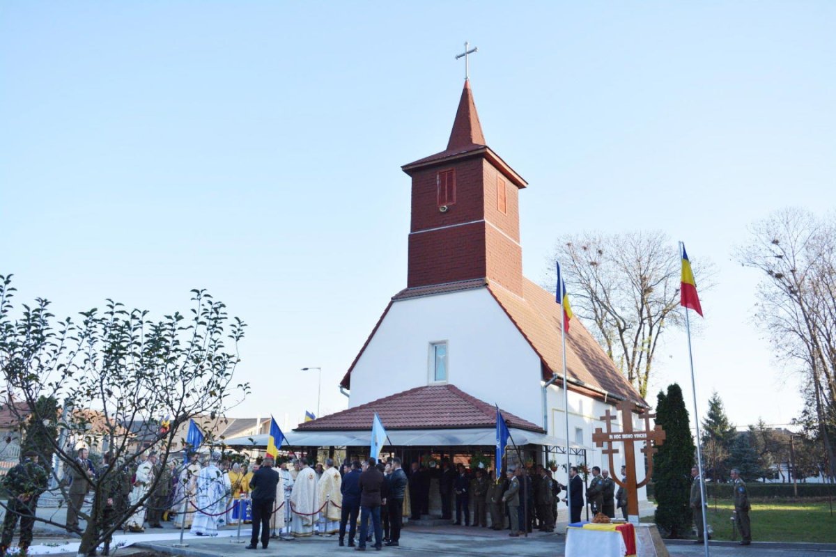 Resfinţirea bisericii din cadrul unităților militare din Floreşti, Cluj 6684