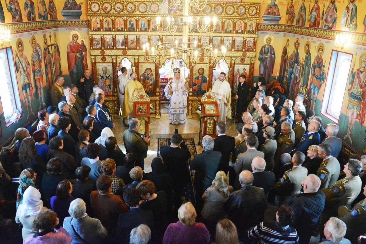 Resfinţirea bisericii din cadrul unităților militare din Floreşti, Cluj 6685