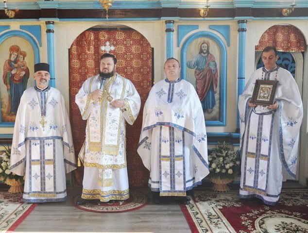 Hramuri şi slujiri arhiereşti de Sfinții Arhangheli Mihail și Gavriil 6505