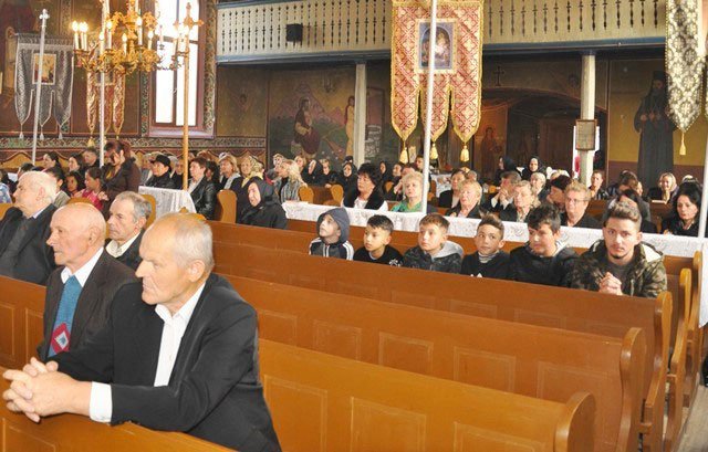 Hramuri şi slujiri arhiereşti de Sfinții Arhangheli Mihail și Gavriil 6506