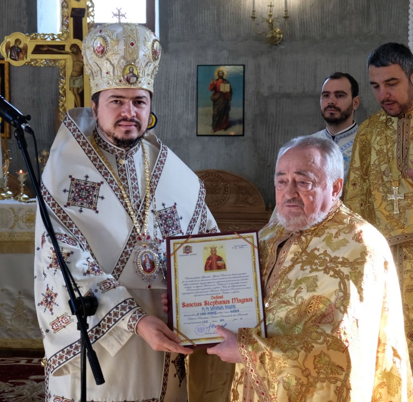 Renașterea unui locaș de cult martir 6460