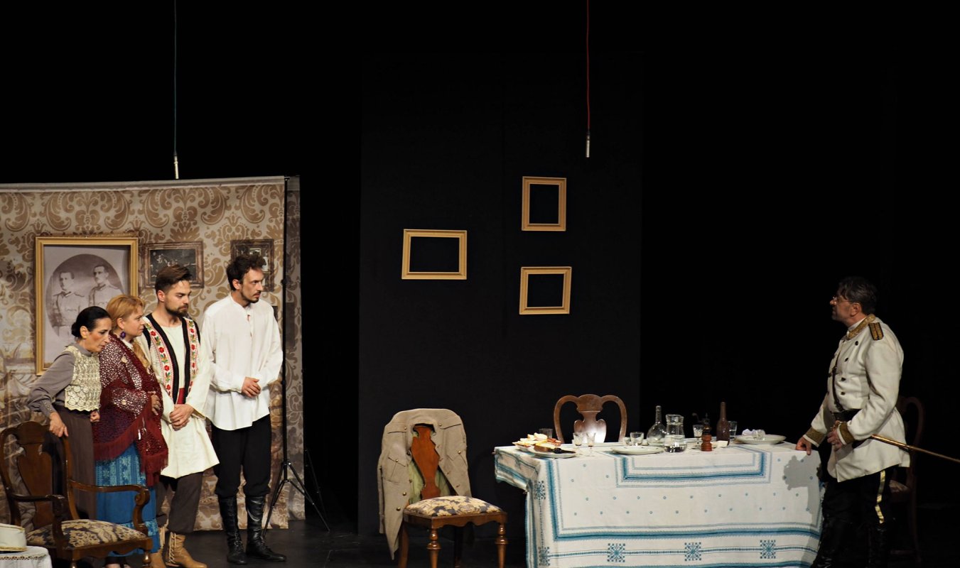 „În drum spre Iaşi”, un spectacol despre conştiinţă naţională 6412