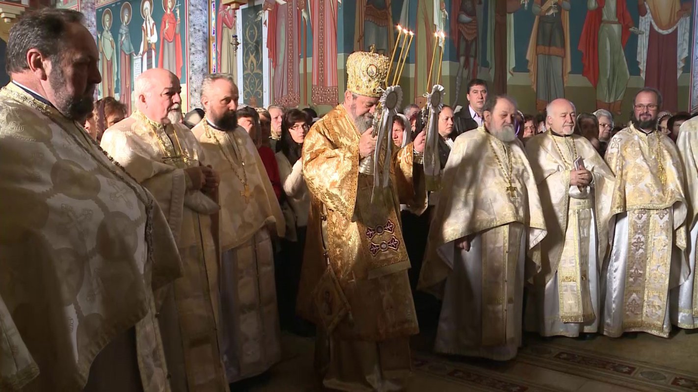 Slujiri arhierești în Duminica a 25-a după Rusalii, a samarineanului milostiv 6352