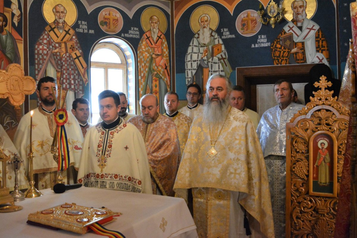 Hram de Sfinţii Martiri Năsăudeni, la Mănăstirea Bichigiu, Bistrița Năsăud 6244