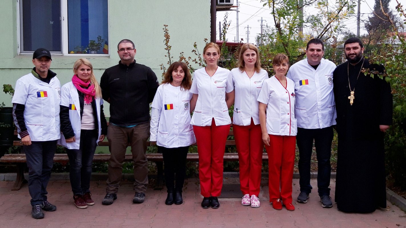 Analize și consultații gratuite pentru 100 de persoane 6113