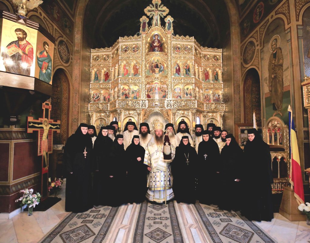 Sinaxă monahală în Episcopia Covasnei şi Harghitei 6021