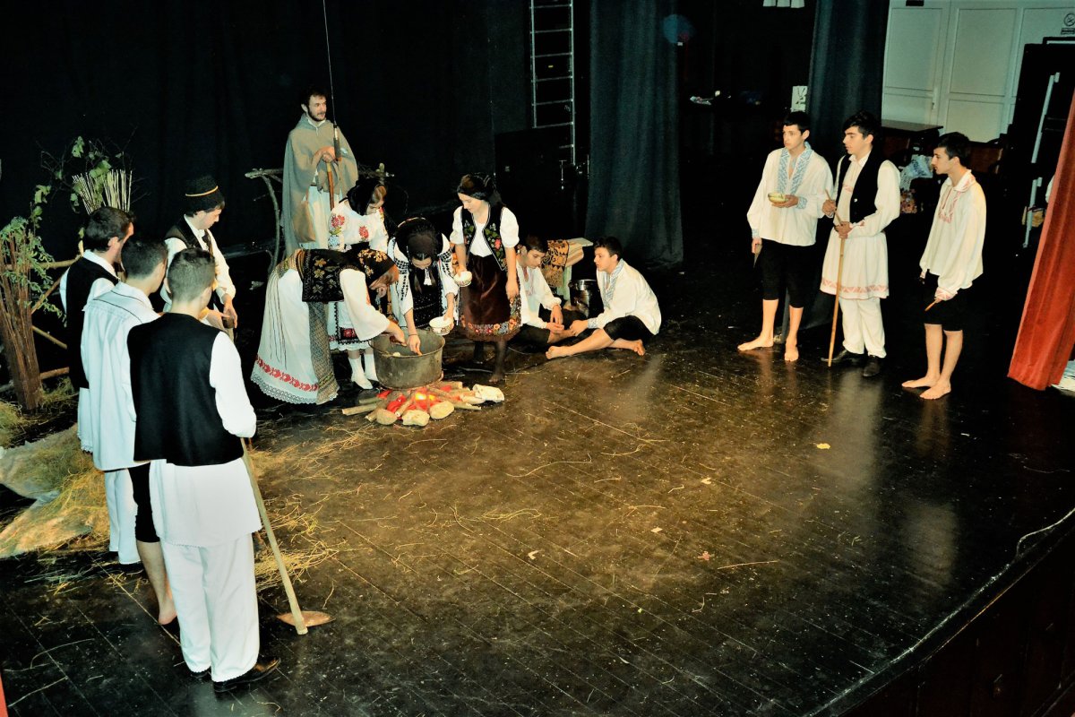 Spectacol caritabil la Caransebeș 6038