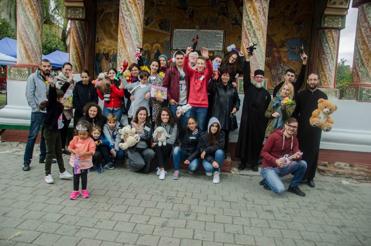Târgul jucăriilor la Biserica Brândușa din Craiova 6029
