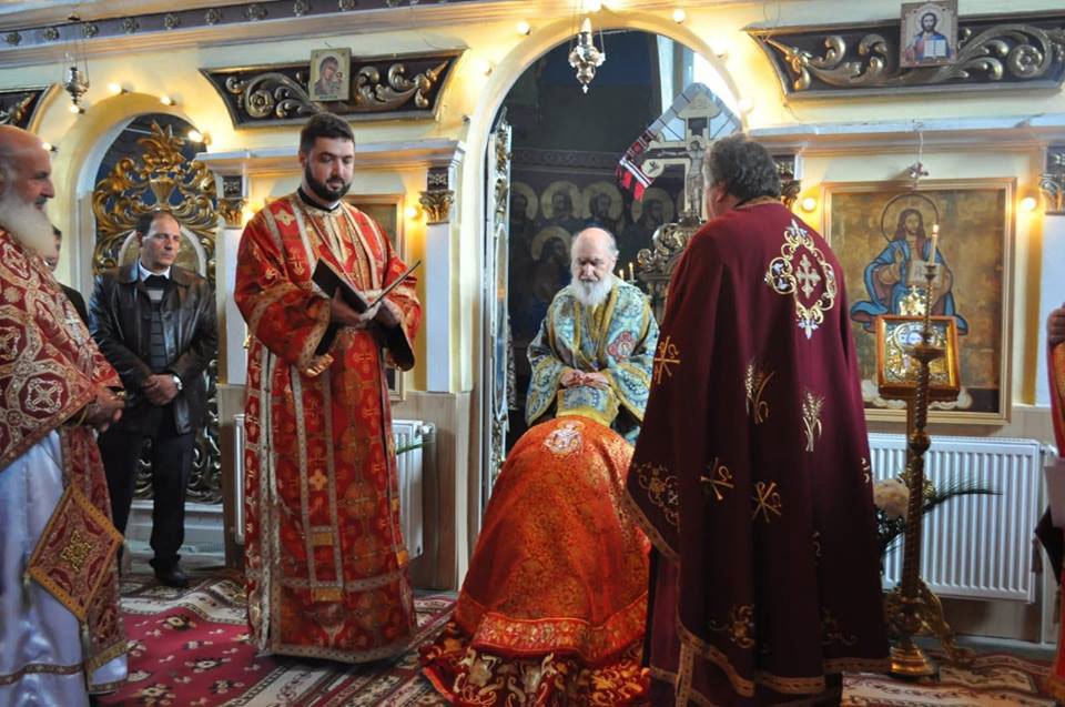 Sfințiri în prima duminică a Postului Nașterii Domnului 5893