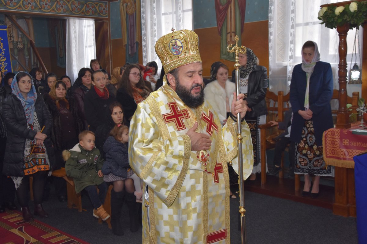 Sfințiri în prima duminică a Postului Nașterii Domnului 5904