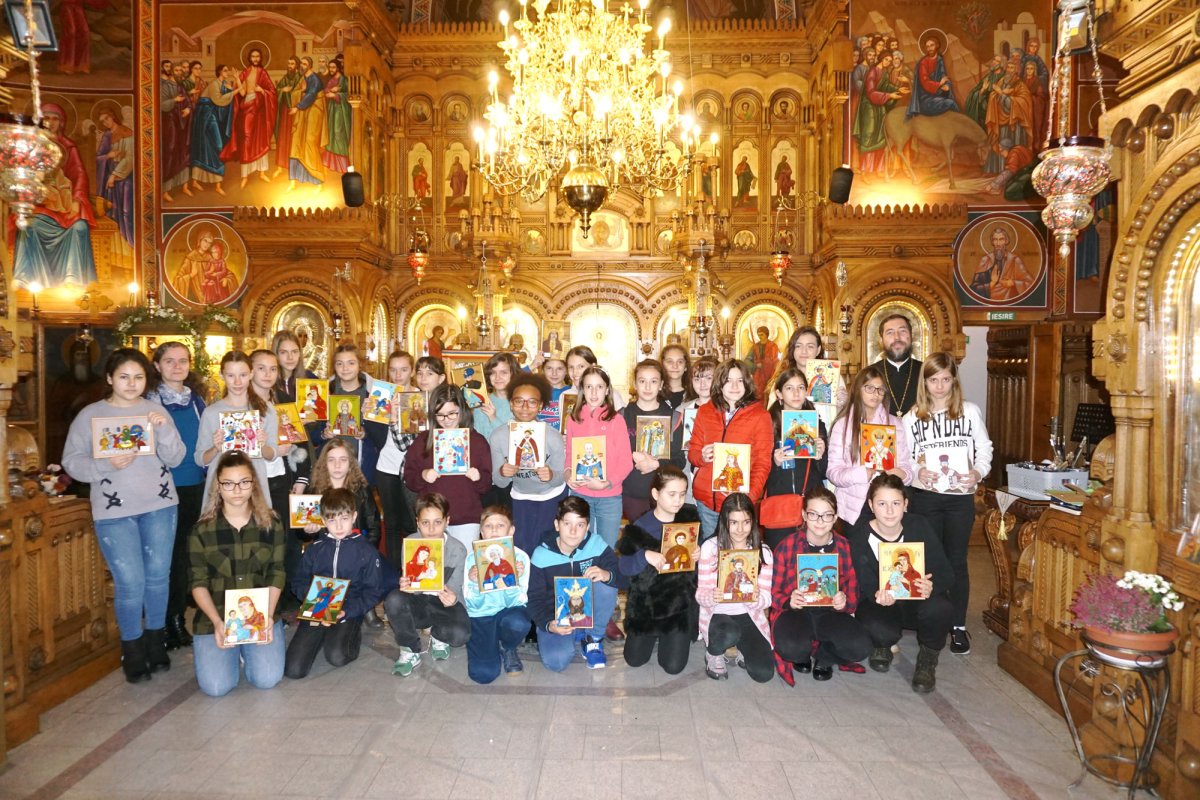 Atelier de pictură la Biserica „Buna Vestire”-Belu 5839