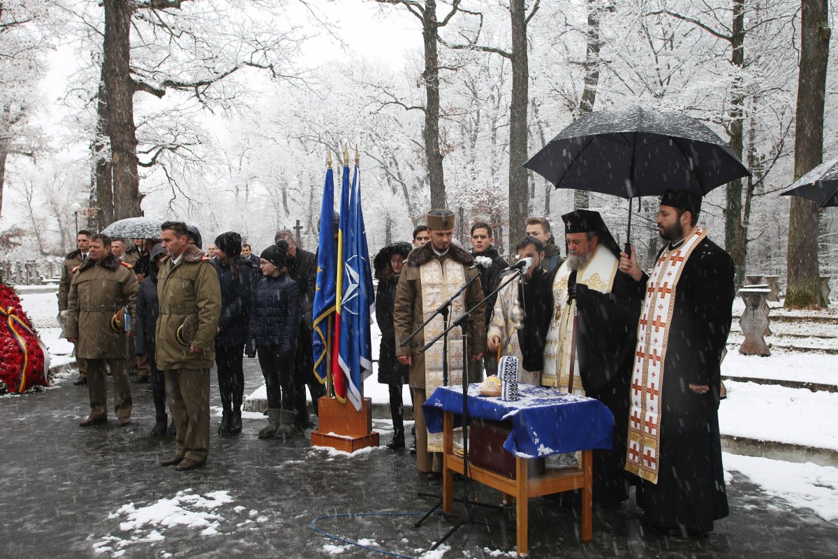 Eroii căzuți la datorie, comemorați la Sibiu 5801
