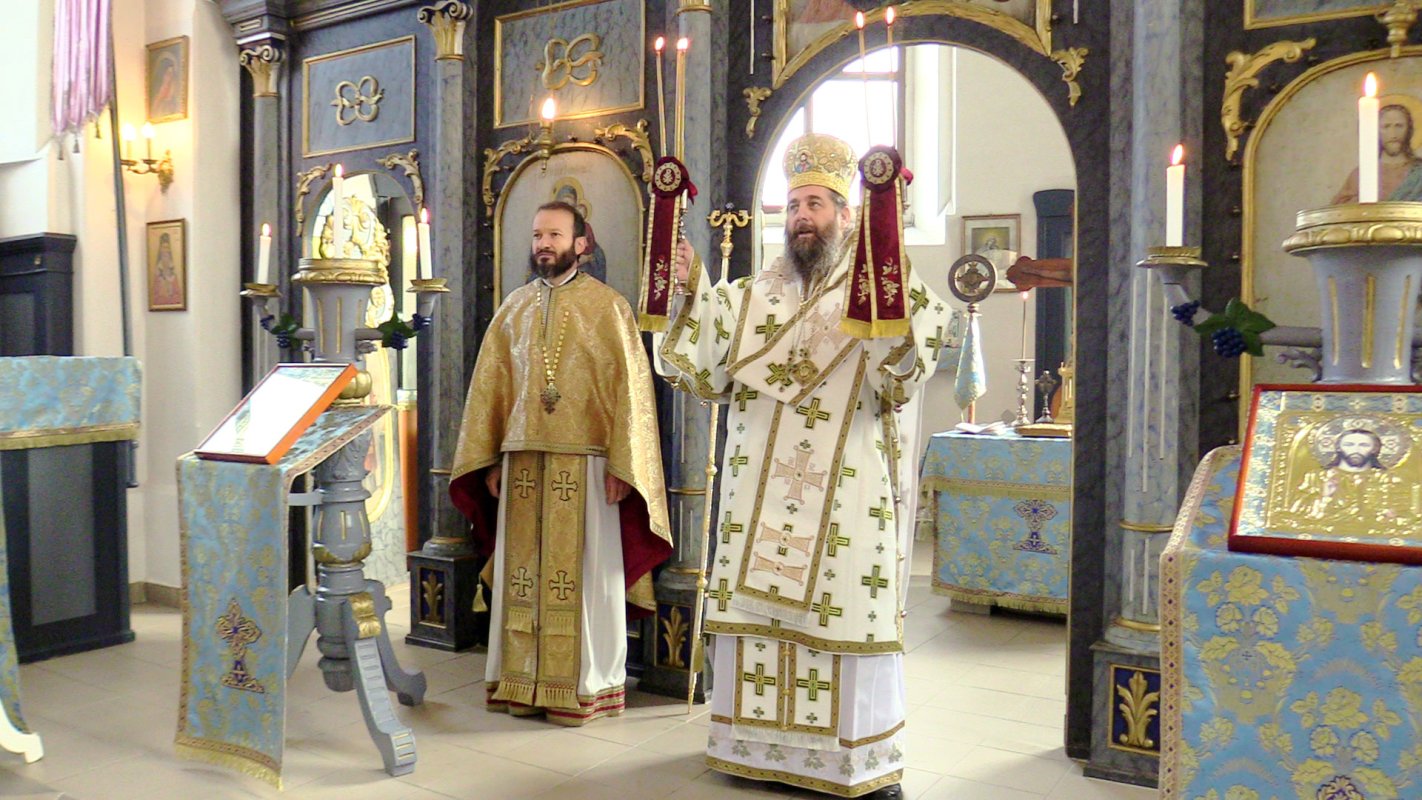 Slujire arhierească la Otlaca Pustă, Ungaria 5846