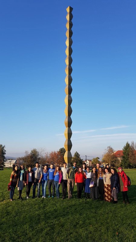 Tineri clujeni, pelerini la mănăstiri din Alba, Hunedoara, Gorj și Mehedinți 5795