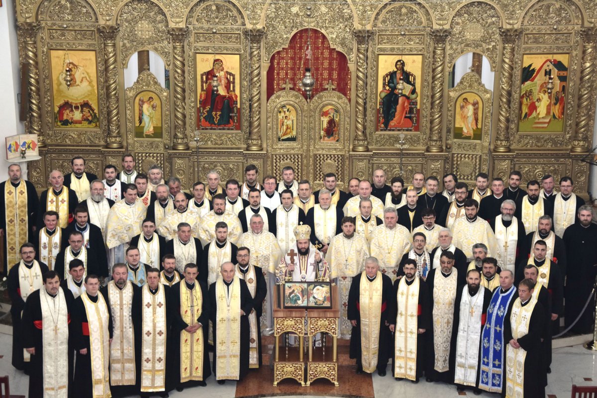 Comuniune euharistică la început de post 5774