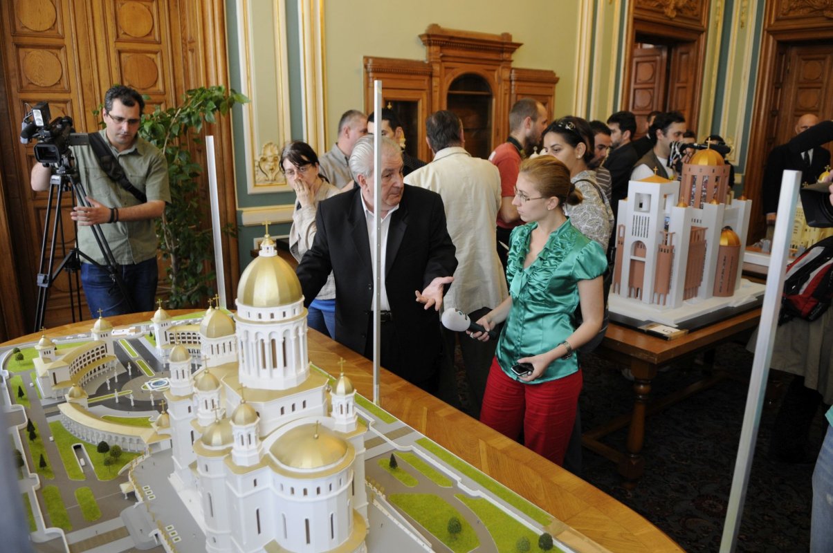 Catedrala Națională, un dar pentru Centenarul României 5676