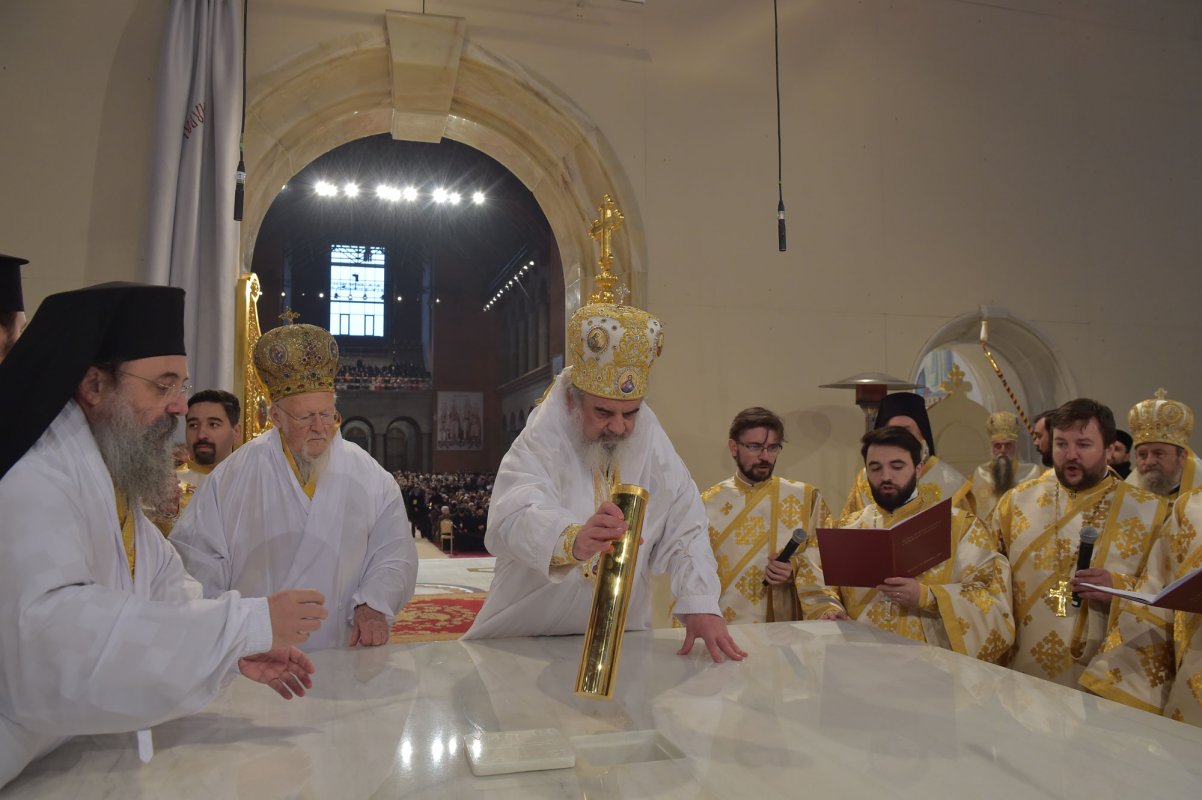 Catedrala Națională, sfinţită în Anul Centenar  5465