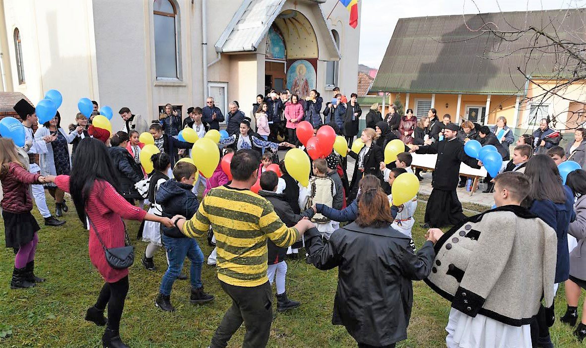 Centenarul Marii Uniri, sărbătorit în parohii mureșene 5386
