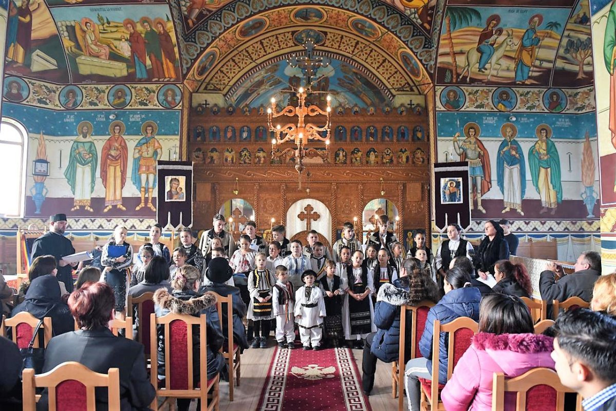 Centenarul Marii Uniri, sărbătorit în parohii mureșene 5387